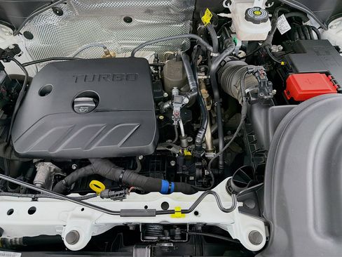 Used 2024 Buick Encore GX Sport Touring w/ Experience Buick Package image 30