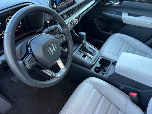 Used 2025 Honda CR-V EX-L image 10