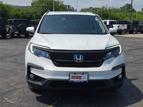 Used 2022 Honda Pilot Special Edition image 3