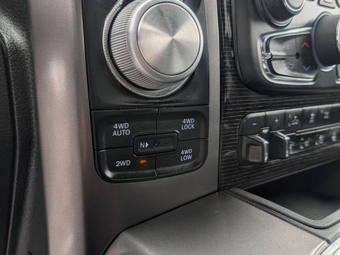 Used 2017 RAM 1500 Limited AWD/4WD image 26
