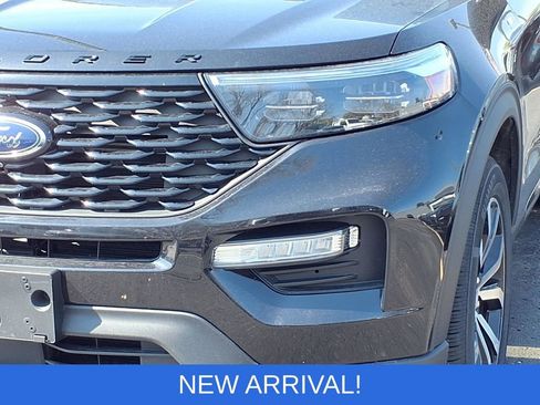 Used 2022 Ford Explorer ST-Line w/ Class IV Trailer Tow Package AWD/4WD image 29