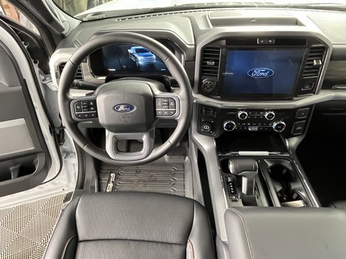 New 2025 Ford F150 Lariat w/ Equipment Group 501A Mid image 12