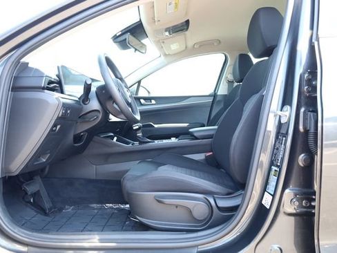 Used 2025 Kia K5 LXS FWD image 11