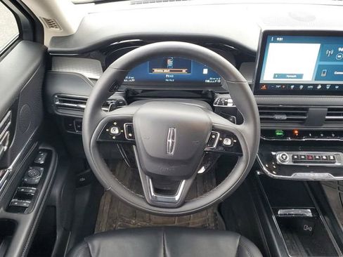 Certified 2023 Lincoln Corsair Standard w/ Equipment Group 101A image 25