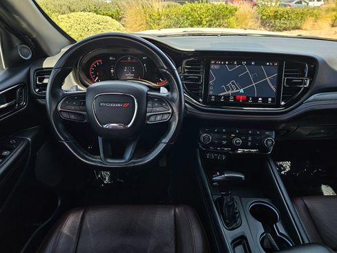 Used 2024 Dodge Durango GT RWD image 25
