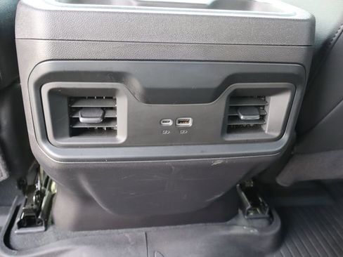 Used 2024 Chevrolet Silverado 1500 LT Trail Boss w/ LT Trail Boss Premium Package AWD/4WD image 22