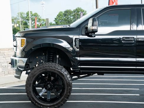 Used 2019 Ford F250 XLT AWD/4WD image 17