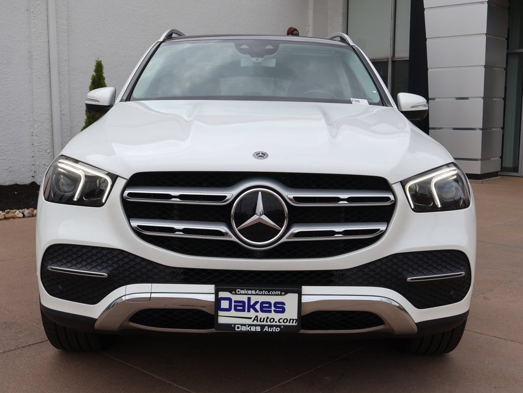 Used 2020 Mercedes-Benz GLE 450 4MATIC image 2