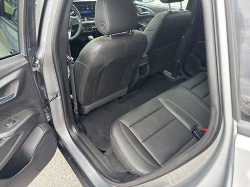 Used 2024 Chevrolet Trax ACTIV w/ Sunroof Package FWD image 46