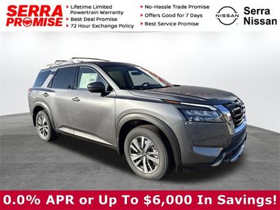 New 2025 Nissan Pathfinder SL