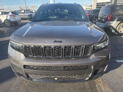 Used 2022 Jeep Grand Cherokee L Laredo