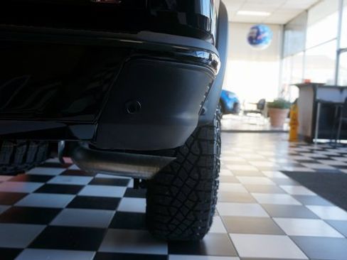 Used 2026 Chevrolet Colorado ZR2 w/ Technology Package image 91