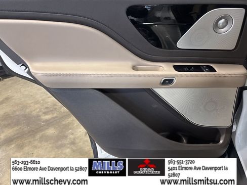 Used 2020 Lincoln Aviator Grand Touring w/ Equipment Group 301A AWD/4WD image 11
