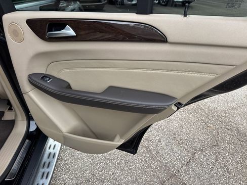 Used 2013 Mercedes-Benz ML 350 2WD image 16