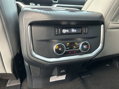 New 2025 Ford Expedition Max Platinum w/ Platinum Ultimate Package image 37