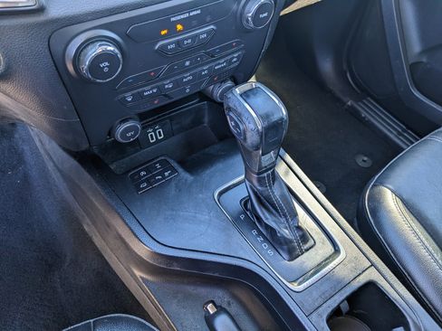 Certified 2019 Ford Ranger Lariat w/ Technology Package image 29