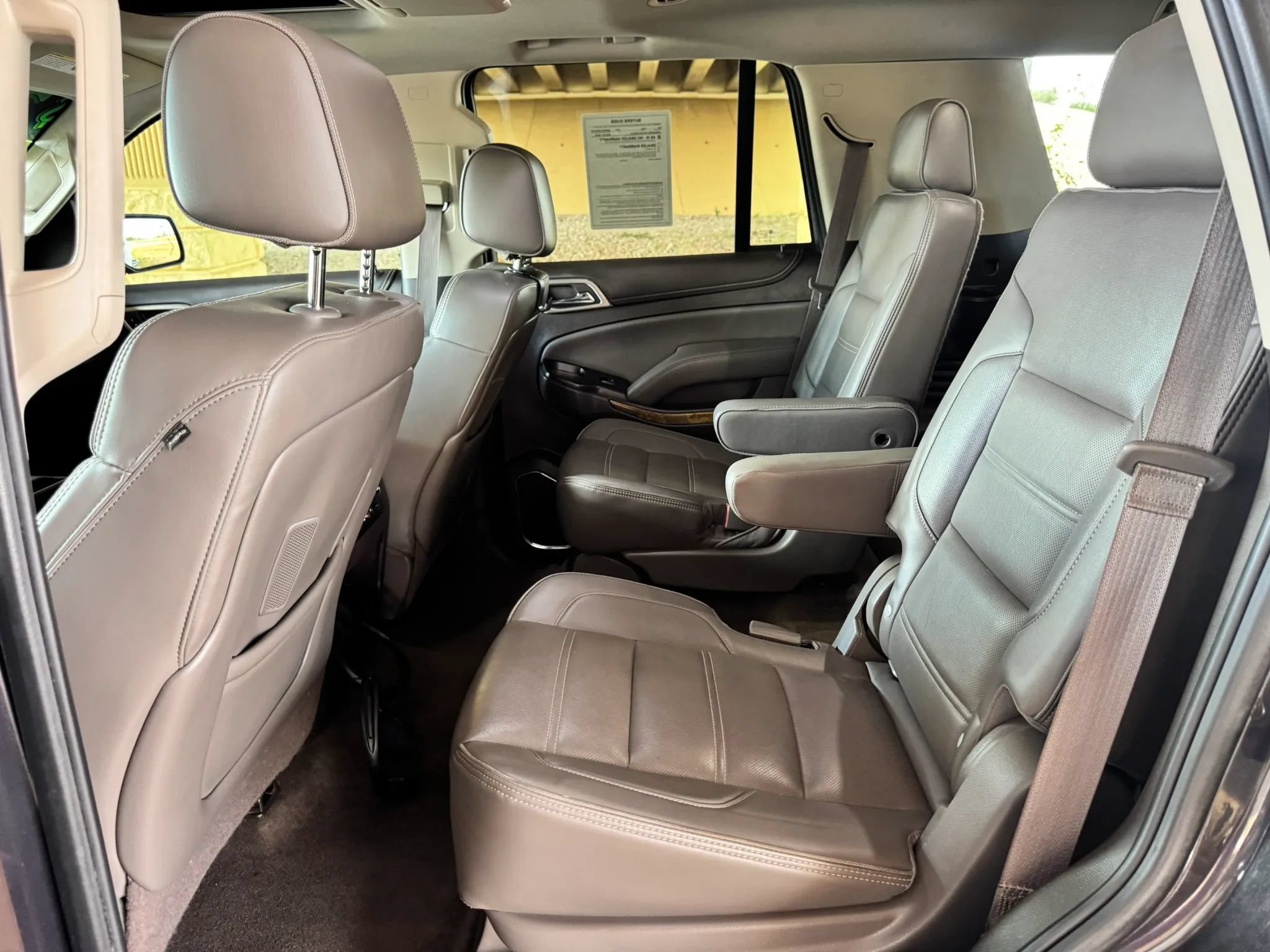 Used 2016 GMC Yukon Denali w/ Open Road Package AWD/4WD image 17