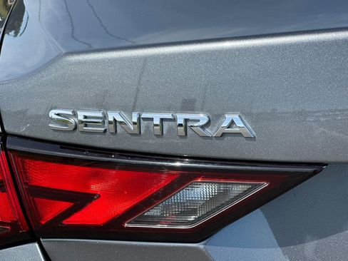Used 2024 Nissan Sentra S FWD image 29