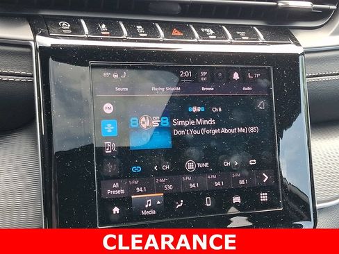 Used 2025 Jeep Grand Cherokee Laredo X w/ Luxury Tech Group I AWD/4WD image 18