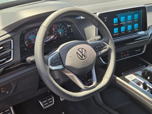 New 2026 Volkswagen Atlas Cross Sport SEL Premium R-Line AWD/4WD image 11