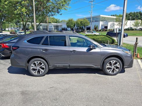 Used 2022 Subaru Outback Limited XT w/ Popular Package #2 image 7