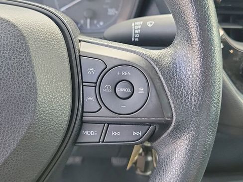 Used 2023 Toyota Corolla LE FWD image 23