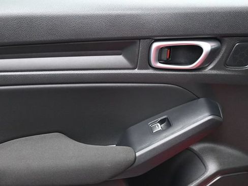 Used 2023 Honda Civic Sport image 11