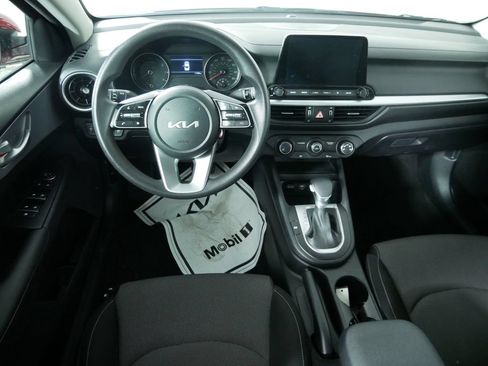 Used 2024 Kia Forte LXS w/ LXS Technology Package FWD image 23