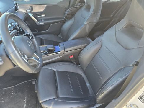 Used 2020 Mercedes-Benz CLA 250 image 14