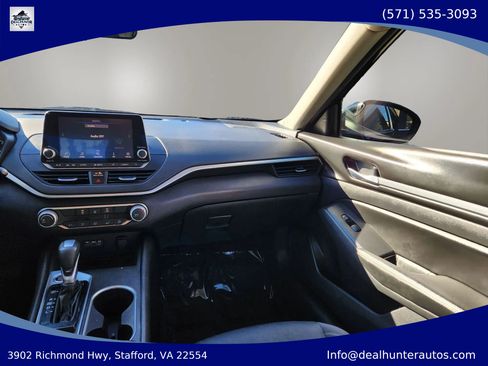 Used 2022 Nissan Altima 2.5 SV FWD image 27