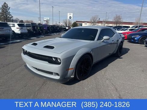 Used 2022 Dodge Challenger SRT Hellcat image 3