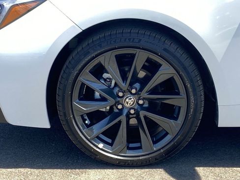 Used 2026 Toyota Corolla XSE FWD image 28