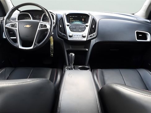 Used 2016 Chevrolet Equinox LTZ w/ Enhanced Convenience Package image 16