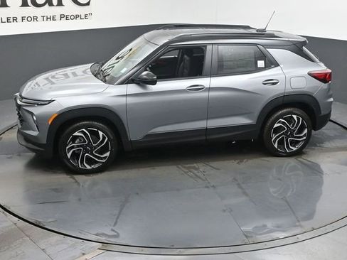 New 2026 Chevrolet TrailBlazer RS w/ Convenience Package FWD image 36