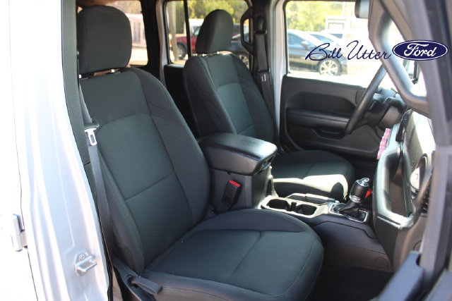 Used 2022 Jeep Wrangler Unlimited Sport AWD/4WD image 9