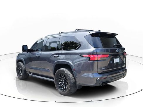 Used 2023 Toyota Sequoia TRD Pro AWD/4WD image 4