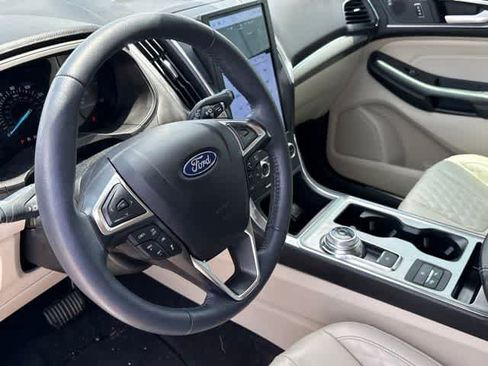 Used 2024 Ford Edge Titanium w/ Titanium Elite Package AWD/4WD image 10