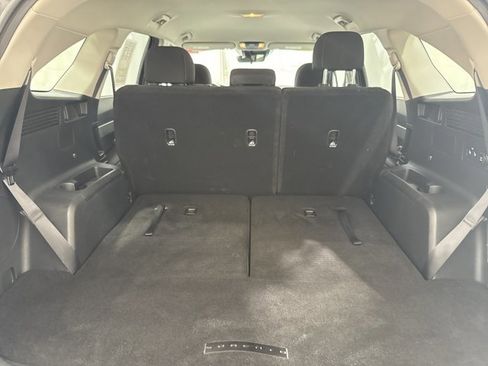 Used 2023 Kia Sorento LX FWD image 27