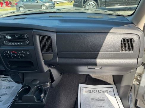 Used 2005 Dodge Ram 1500 Truck ST w/ ST Value Group RWD image 20