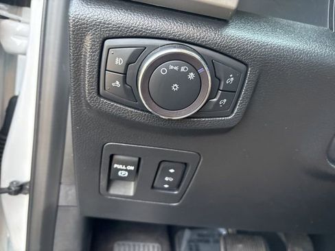 Used 2019 Ford F150 Lariat w/ Equipment Group 502A Luxury image 29