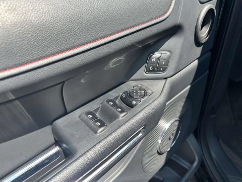Used 2023 Ford Expedition Max Limited AWD/4WD image 19