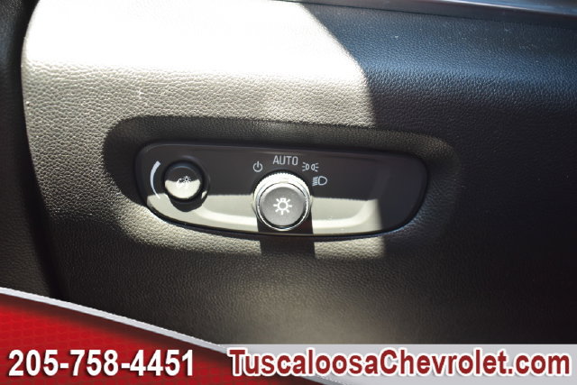 Certified 2022 Chevrolet Traverse LS FWD image 41