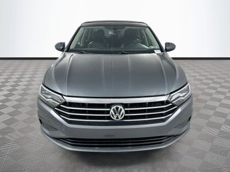 Used 2019 Volkswagen Jetta SE FWD video 2