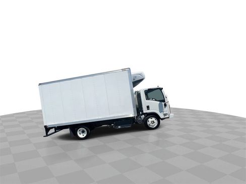 New 2024 Chevrolet Low Cab Forward 5500XD image 9
