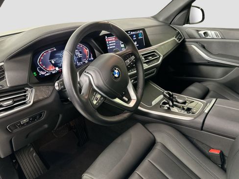 Used 2022 BMW X5 xDrive40i w/ Climate Comfort Package image 10