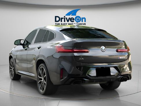 Used 2022 BMW X4 M40i w/ Premium Package image 4