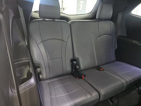 Used 2024 Buick Enclave Essence w/ Experience Buick Package AWD/4WD image 33