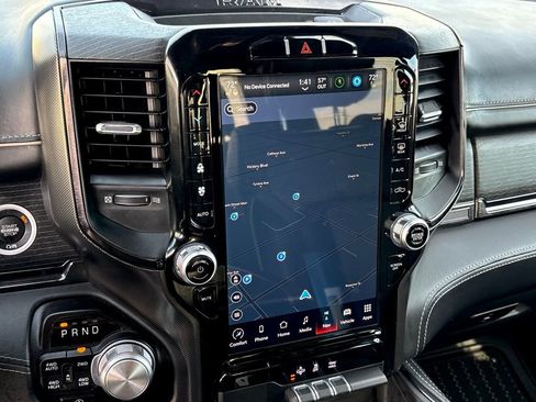 Used 2023 RAM 1500 Limited w/ Body Color Bumper Group image 17