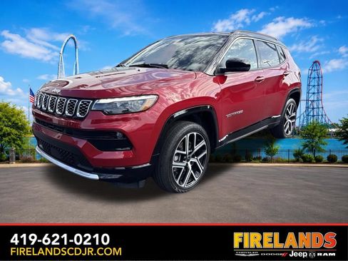 Used 2025 Jeep Compass Limited w/ Elite Group AWD/4WD image 1