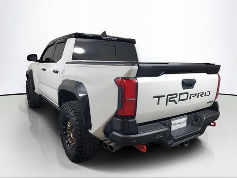 Used 2024 Toyota Tacoma TRD Pro AWD/4WD image 4